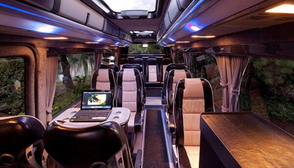 Private Mini Van